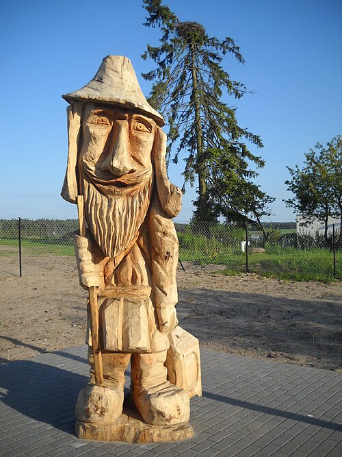 Szëmich, rzeźba wykonana przez artystę ludowego Jana Redźko